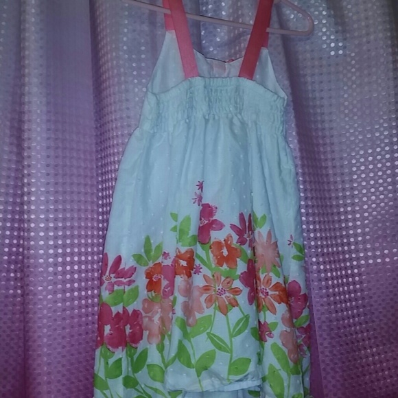 Sundress - Picture 4 of 5